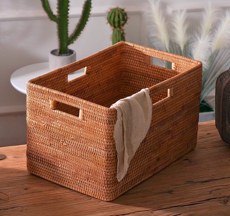 Woven Basket with Handle, Vietnam Traditional Handmade Rattan Wicker Storage  Basket – Paintingforhome