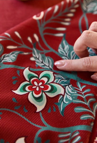 Farmhouse Table Cloth, Dining Room Flower Table Cloths, Extra Large Rectangular Table Covers for Kitchen, Wedding Tablecloth, Red Square Tablecloth for Round Table-Paintingforhome