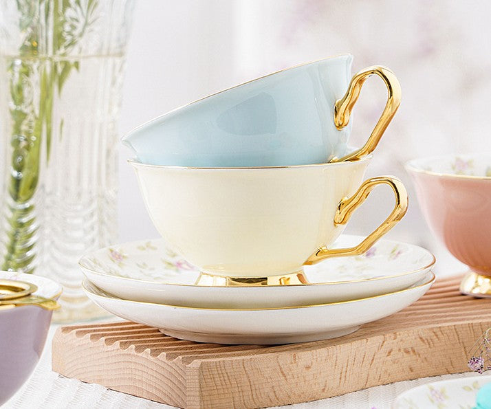 Highly Aesthetic Coffee Cup, High-end And Exquisite, Designed For English  Afternoon Tea, With Vintage Ceramic Cup And Saucer. Silver Trim With Trendy  Colors, Includes Cup, Saucer, And Spoon In The Coffee Set.
